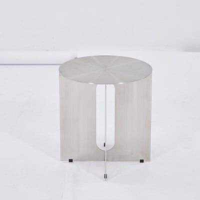 Axis side table