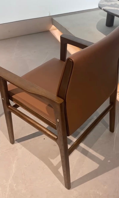 Moller chair