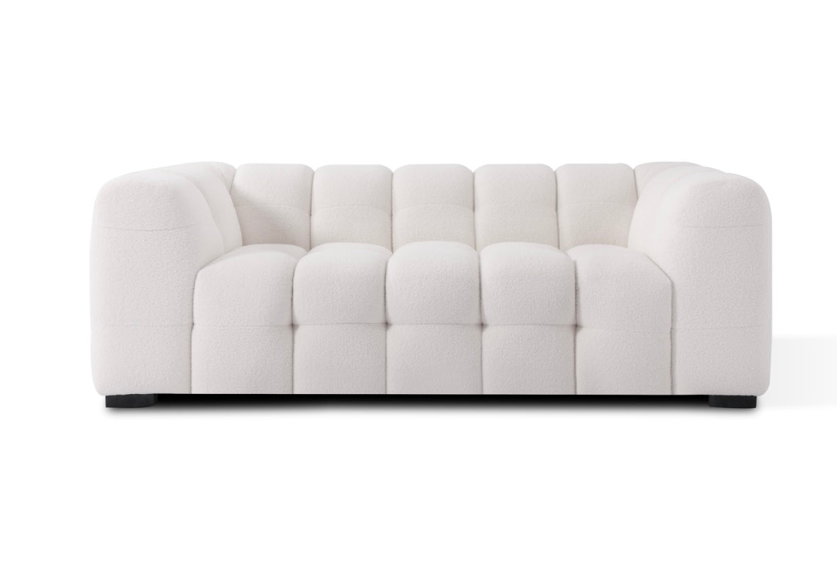 Boba Love Seat (White fluffy boucle)