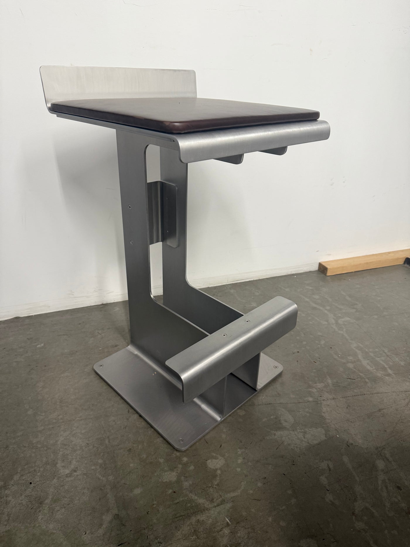 Aluminum Counter stool with leather seat pad