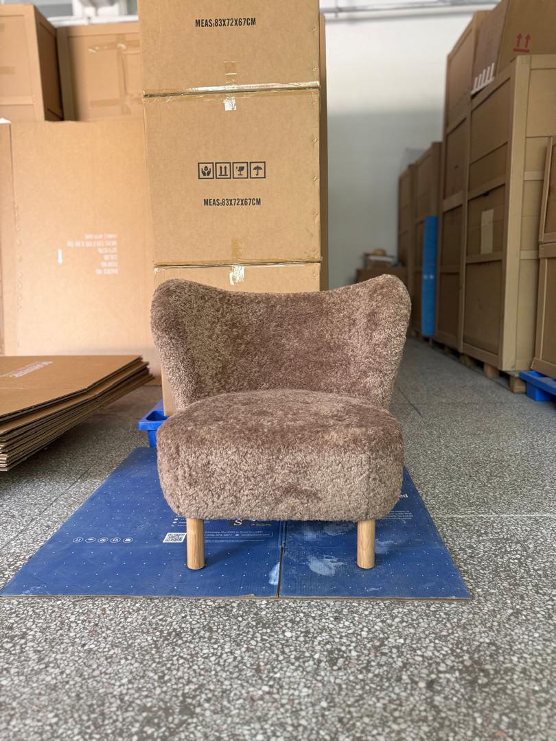 sherpa chair (faux fur)
