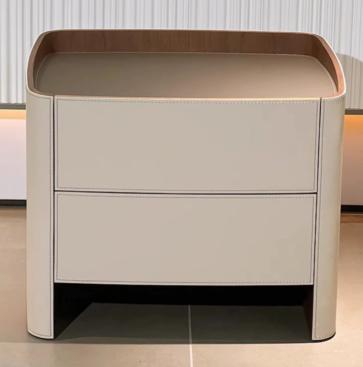 Saddle leather Nightstand