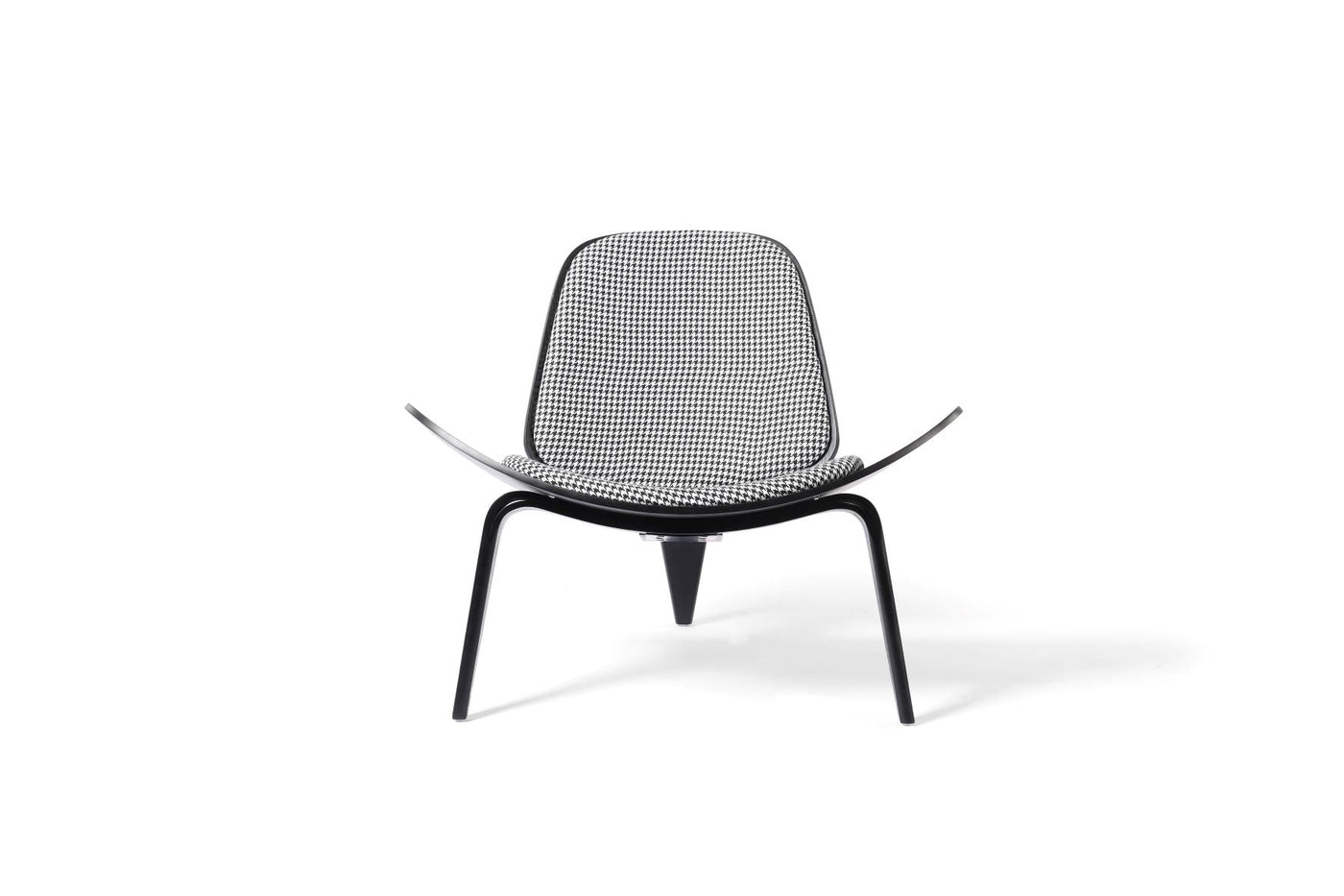 Shell chair Houndstooth In Stock